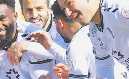Aaron Appindangoye, le roc gabonais sacré champion en Turquie avec Kocaelispor