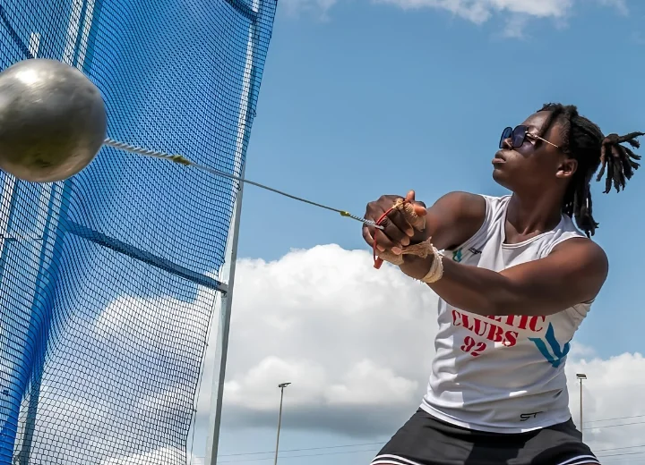 Athlétisme : Kenza Falana pulvérise le record du Gabon avant les Mondiaux U20