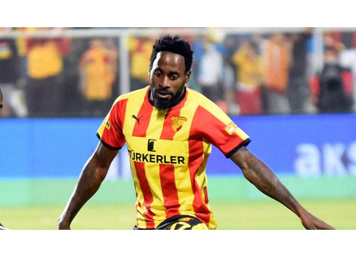 Absentéiste, André Biyogo Poko viré de son club en Turquie