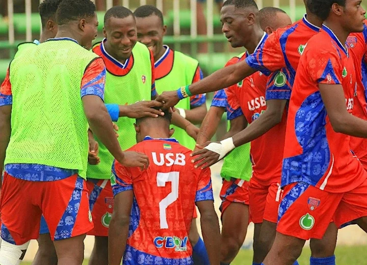 National Foot 1 : l'US Bitam rate le coche face à l'US Oyem et reste engluée dans la zone rouge