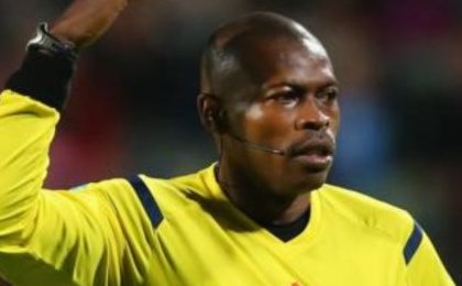 L'ancien arbitre gabonais Otogo Castane s'ouvre à une nouvelle carrière à la CAF
