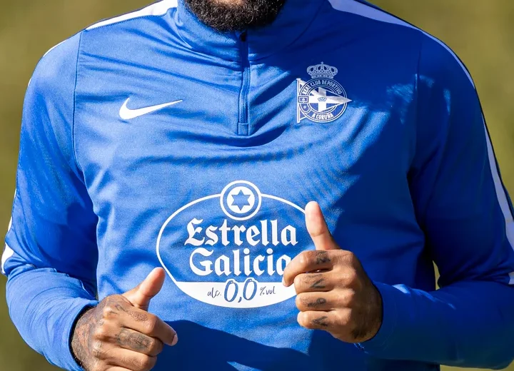 Deportivo : Aubameyang retrouve les terrains d'entraînement, mais son retour devra attendre