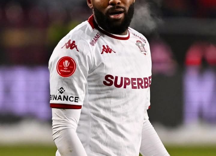Aaron Boupendza dans le viseur de deux clubs chinois malgré sa suspension