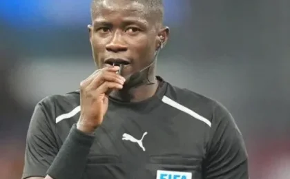 Éliminatoires CAN 2027 : Pierre Ghislain Atcho et 3 de ses pairs gabonais aux commandes d'Algérie vs Togo