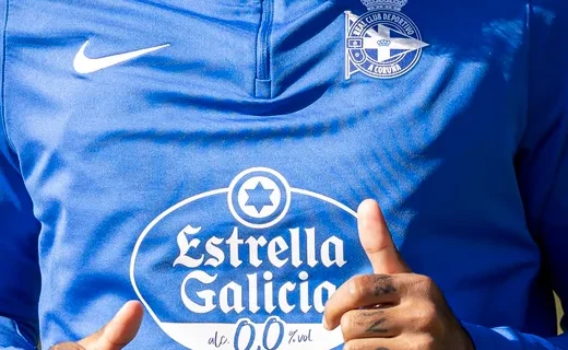 Deportivo : Aubameyang retrouve les terrains d'entraînement, mais son retour devra attendre