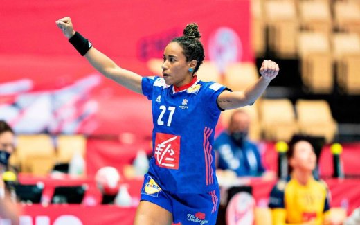 Estelle Nze Minko, sacrée MVP de l'Euro de handball 2020 !
